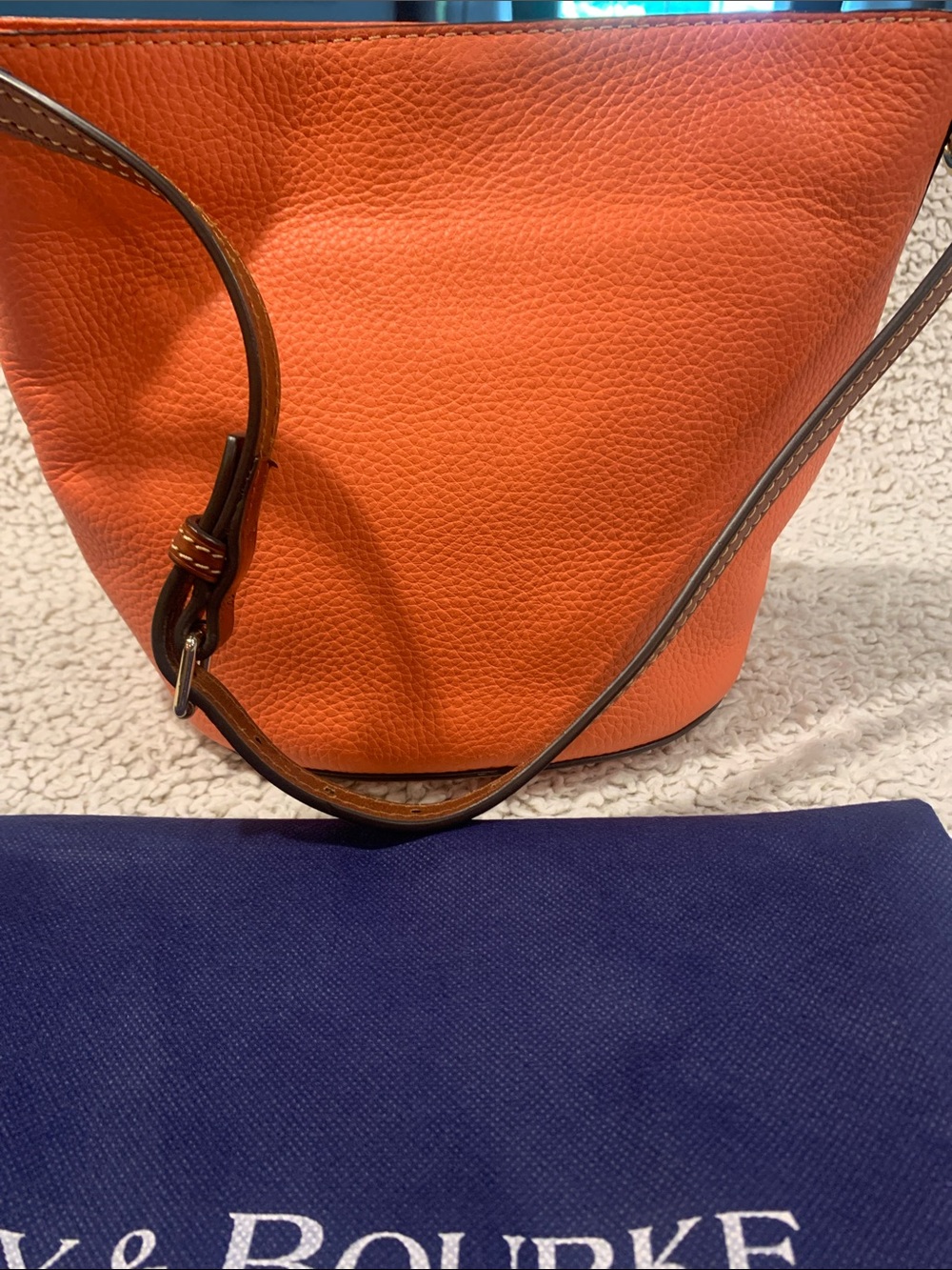 Dooney & Bourke Bright Coral Pebbled Leather Bucket Shoulder Bag - Picture 4 of 10